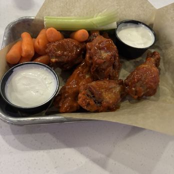 Buffalo Wild Wings - 6 Hot wings with blue cheese. - Chicken Wings Near Me - Lake Forest, California Buffalo Wild Wings - 6 Hot wings with blue cheese. - Chicken Wings Near Me - Lake Forest, California