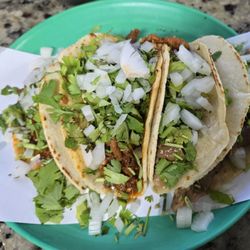 Taqueria Brenda Lee - Buche y Carne Enchilada