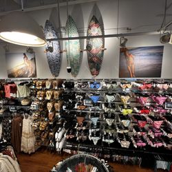 Women's Swim