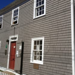 Quaker House