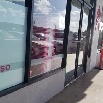 Daiso - Store front no line weekday morning - Discount Store Near Me - Pearl City, Hawaii Daiso - Store front no line weekday morning - Discount Store Near Me - Pearl City, Hawaii