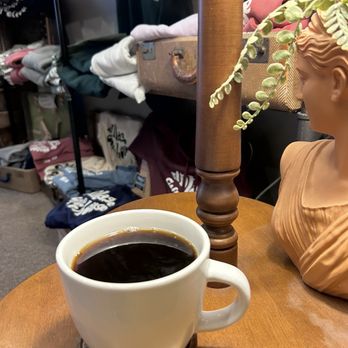 Vintage Coffeehouse - Coffee & Tea Near Me - Butler, Pennsylvania Vintage Coffeehouse - Coffee & Tea Near Me - Butler, Pennsylvania