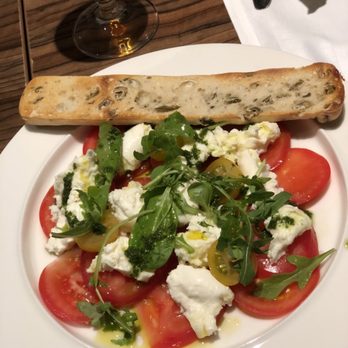 Hotel Don Giovanni - Salad - Hotels Near Me - Prague, Puerto Rico