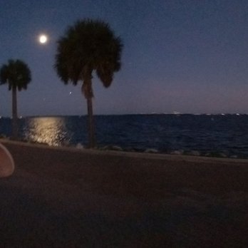 Hobie Beach - Beaches Near Me - Miami, Florida