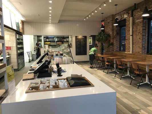 sweetgreen - Healthy Salads, Bowls and Plates by null