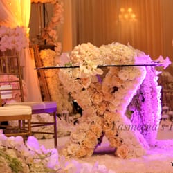 Yasmeenas's Floral - Sweetheart floral table www.yasmeenasfloral.com