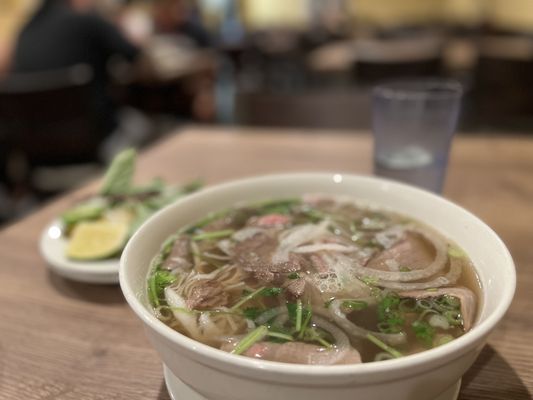 Phở Duyên Mai by null