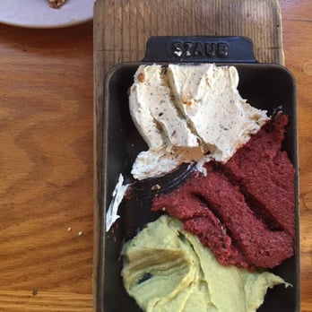 Avec - Chicago - Sesame cracker & dip. I preferred the beets. - Mediterranean Near Me - Chicago, Illinois