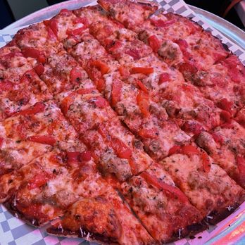 PIZZ'AMICI - Crispy crust and good flavor - Pizza Near Me - Chicago, Illinois