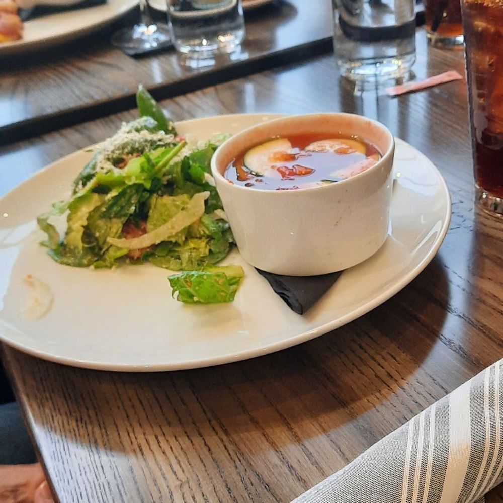 Theo's Italian - Soup and salad lunch special. - Italian Near Me - Plainfield, Indiana