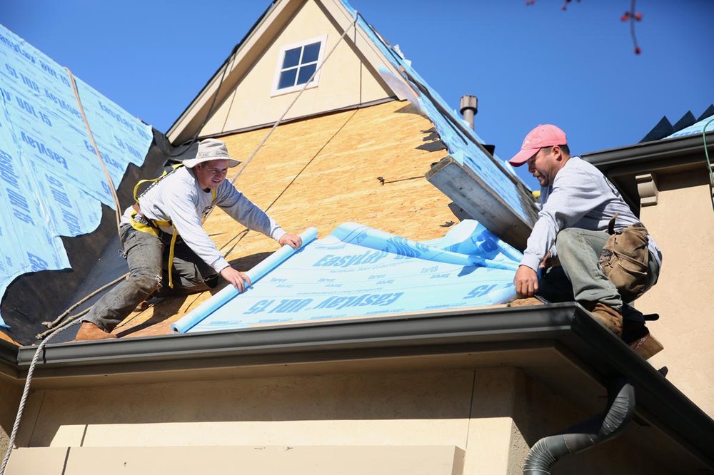 Slide of Right Now Roofing & Solar