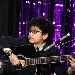 Texas Strings - Guitar Star!