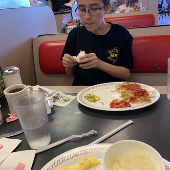 Waffle House - Austin hash browns & sandwich - American Near Me - Phoenix, Arizona