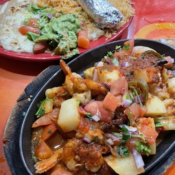 Salsa & Beer - Shrimp Molcajate $20.99 - Mexican Near Me - Van Nuys, California Salsa & Beer - Shrimp Molcajate $20.99 - Mexican Near Me - Van Nuys, California