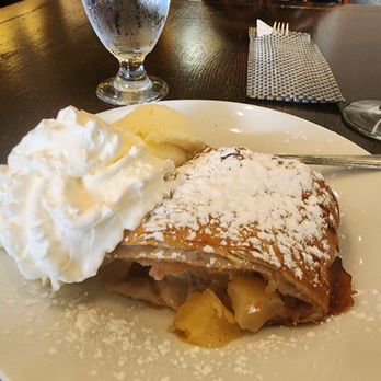 Bistro Praha - Apple Strudel - Modern European Near Me - Edmonton, Alberta Bistro Praha - Apple Strudel - Modern European Near Me - Edmonton, Alberta