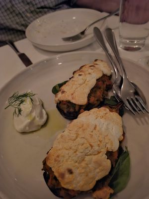 Loi Estiatorio by null