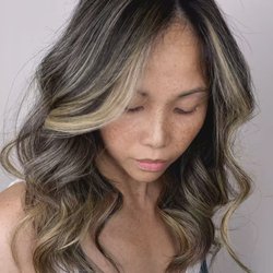 New Light Hair Salon