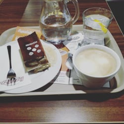 CrossCafe - Sladke menu za 80 Kc