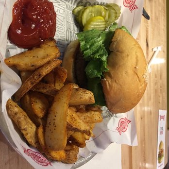 Fuddruckers - American Near Me - Ashland, Virginia Fuddruckers - American Near Me - Ashland, Virginia