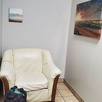 ClimbZone Laurel - Nursing chair in alcove off the ladies' room w/ changing table - there IS a changing table in the men's as well (photo courtesy of my wife) - Climbing Near Me - Laurel, Maryland