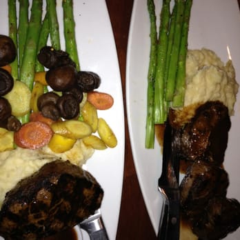 Seasons 52 - Lamb chops and filet mignon - New American Near Me - Phoenix, Arizona