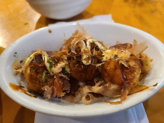 Manpuku Modern Japanese Eatery by null