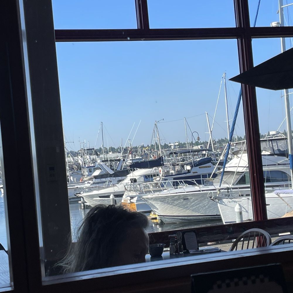 Chinook's - View of dock - Seafood Near Me - Seattle, Washington Chinook's - View of dock - Seafood Near Me - Seattle, Washington