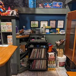 Neptune Room - Turntable and extensive vinyl collection playing live at the bar