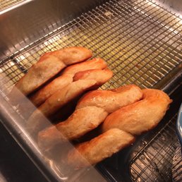 Cinnamon Sugar Pretzel