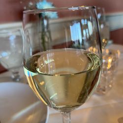 Noble House - White wine