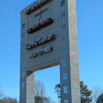 Matthews Festival - Matthews Festival Shopping Center - Shopping Centers Near Me - Matthews, North Carolina
