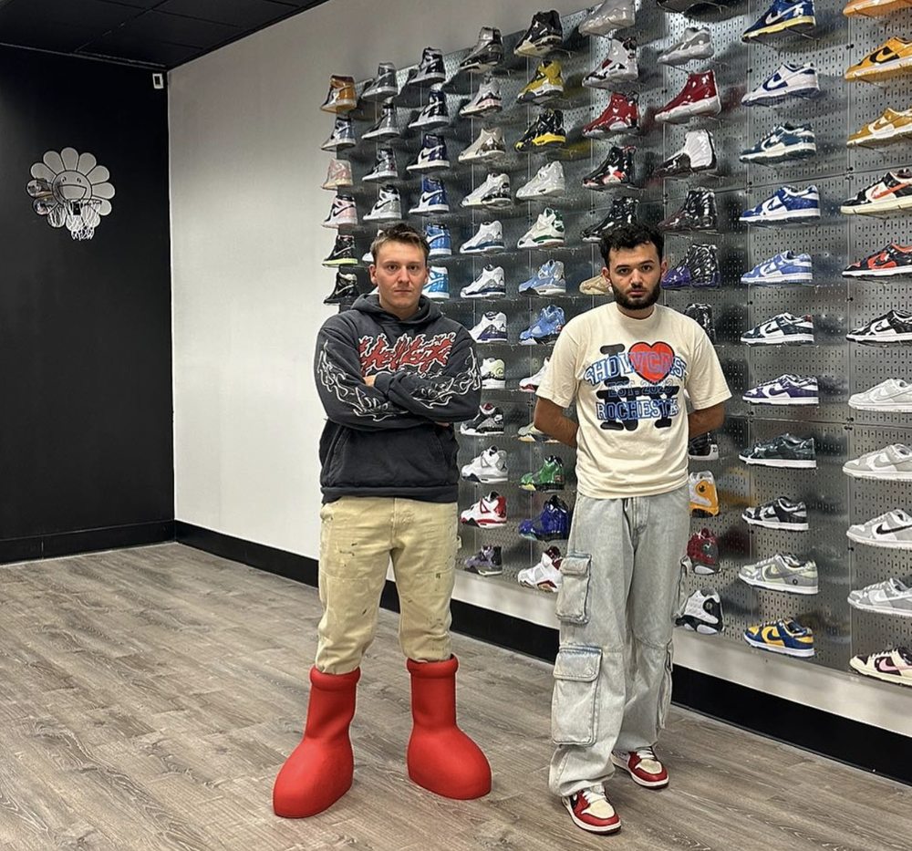 SHOWCASE 354 Greece Ridge Center Dr, Greece, New York Shoe Stores