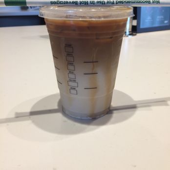 Starbucks - Grande ice caramel macchiato - Coffee & Tea Near Me - Peoria, Illinois