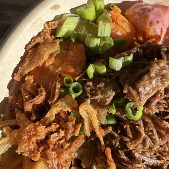 La Finca Bowls - Fall special: red chili pot roast bowl - New American Near Me - Albuquerque, New Mexico