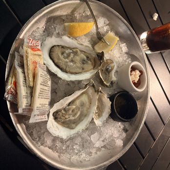 Crab and Fin - Virginia and Massachusetts oysters - Seafood Near Me - Sarasota, Florida