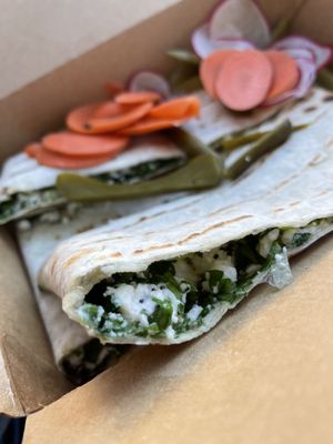 Komaaj Pila Bazaar by null