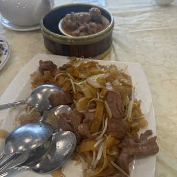 Cheung Hing - 124. Beef Chow Fun - Dim Sum Near Me - San Francisco, California