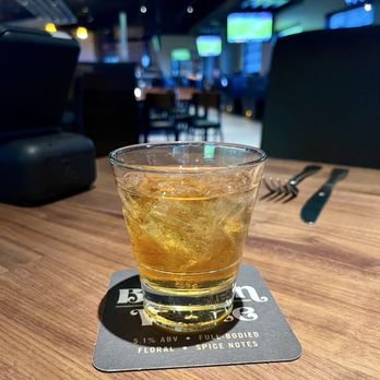 Yard House - Really nice pour! - New American Near Me - Henderson, Nevada