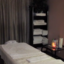 Golden Hands - Massage Room