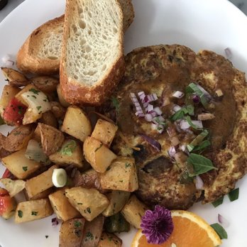 Lapisara Eatery - Savory veggie frittata - Breakfast & Brunch Near Me - San Francisco, California