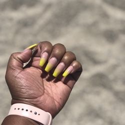 Glam Nails