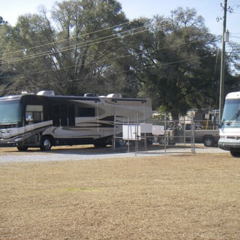 Brown's Mini Storage - Self Storage Near Me - Crestview, Florida Brown's Mini Storage - Self Storage Near Me - Crestview, Florida