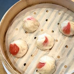 Soup Pork & Cabbage Dumplings 白菜猪肉水饺 Soup Pork & Cabbage Dumplings 白菜猪肉水饺