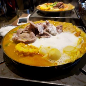 Boiling Point - Curry Pot - Taiwanese Near Me - Arcadia, California