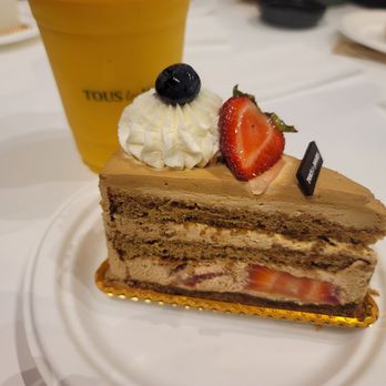 Tous Les Jours - Bakeries Near Me - Gaithersburg, Maryland
