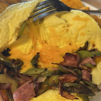Cheeser's Palace Cafe - Western omelette ingredients - Breakfast & Brunch Near Me - Clermont, Florida