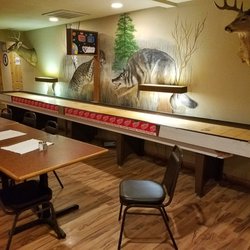 Northern Trax Bar and Grille - Shuffleboard