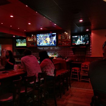 Outback Steakhouse - Both Giants and Athletics on the bar TVs and both teams are ahead!! - Steakhouses Near Me - Sacramento, California