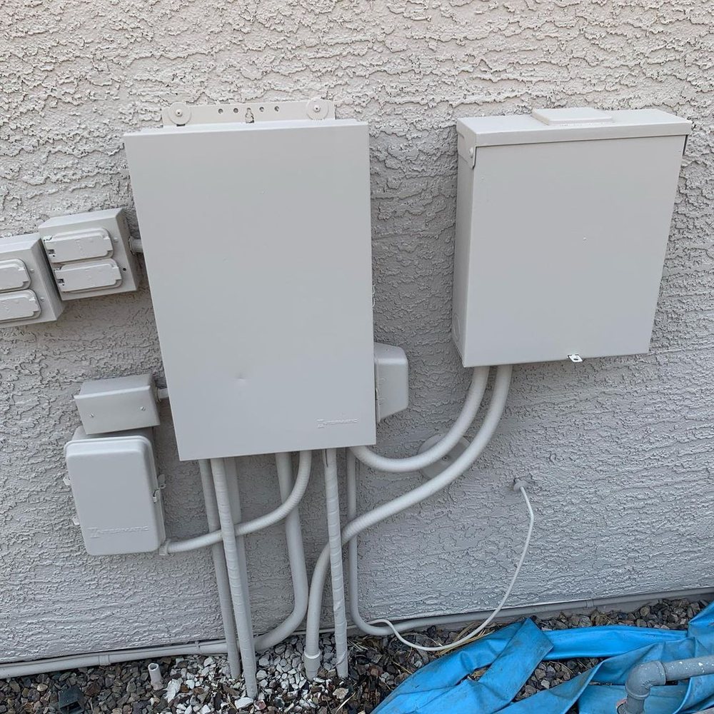 Slide of Detour Electrical Services