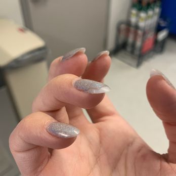Wonder Nails & Spa - 3 days after getting them done, hard gel chipped off and now the tip is bending - Nail Salons Near Me - Las Vegas, Nevada